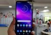 ¡Económico! Motorola presentó un smartphone a precio muy solidario y con triple cámara